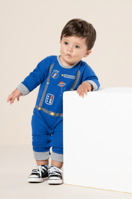 Macacão bebê de moletinho astronauta