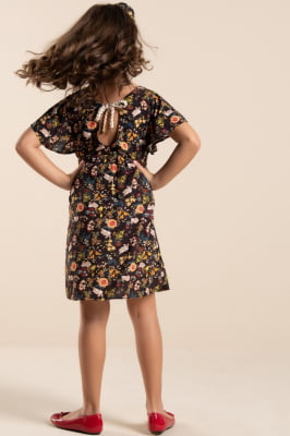 Vestido infantil com estampa digital exclusiva