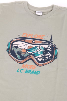 T-shirt infantil com estampa de óculos esportivo